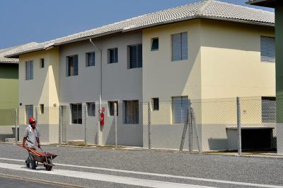 Programa Casa Verde e Amarela é sancionado com veto