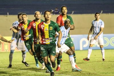 Sampaio perde para o Londrina por 1 a 0 pela Série B do Brasileirão